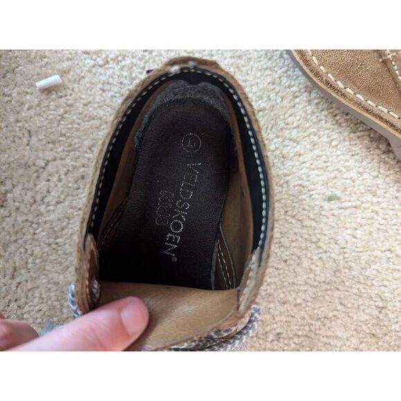 Boys' Veldskoen Kids Robbie the Rhino Chukka Boot Shoes - Grey Sole, Size 13 - Picture 5 of 5